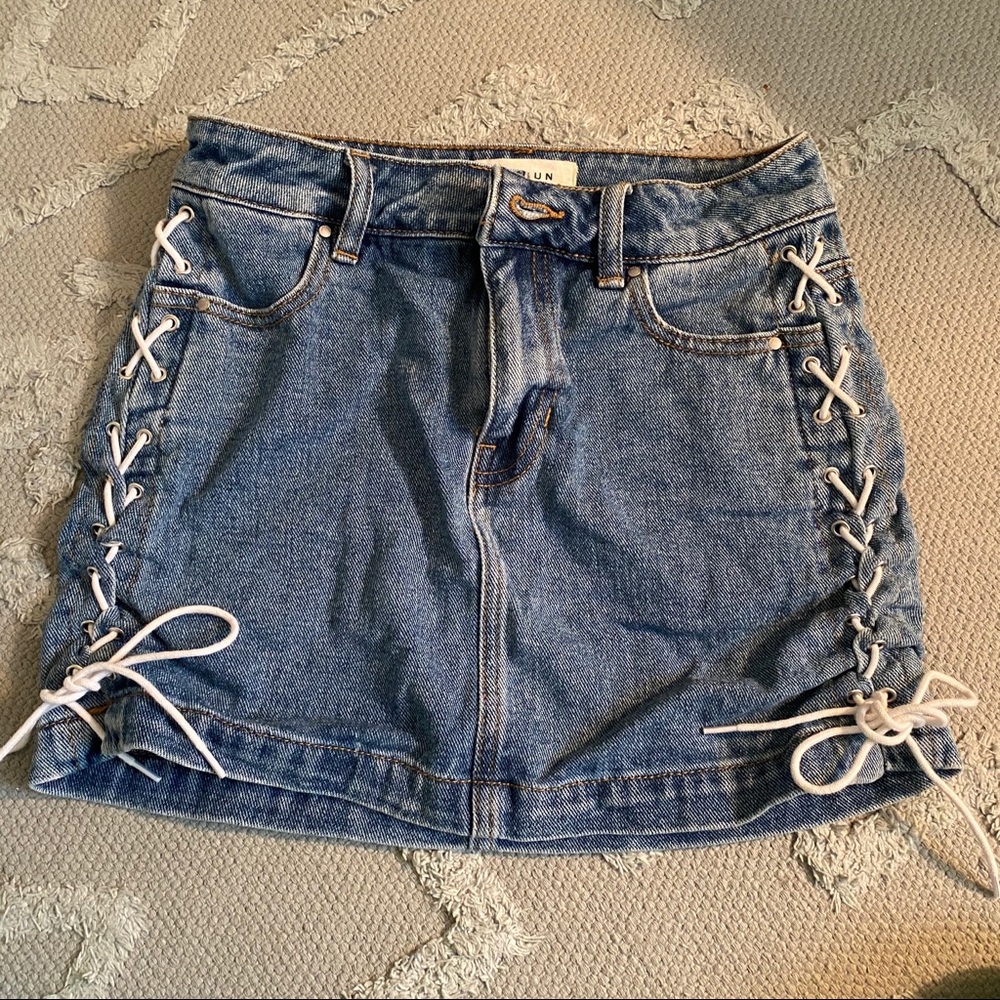 Lace up denim miniskirt